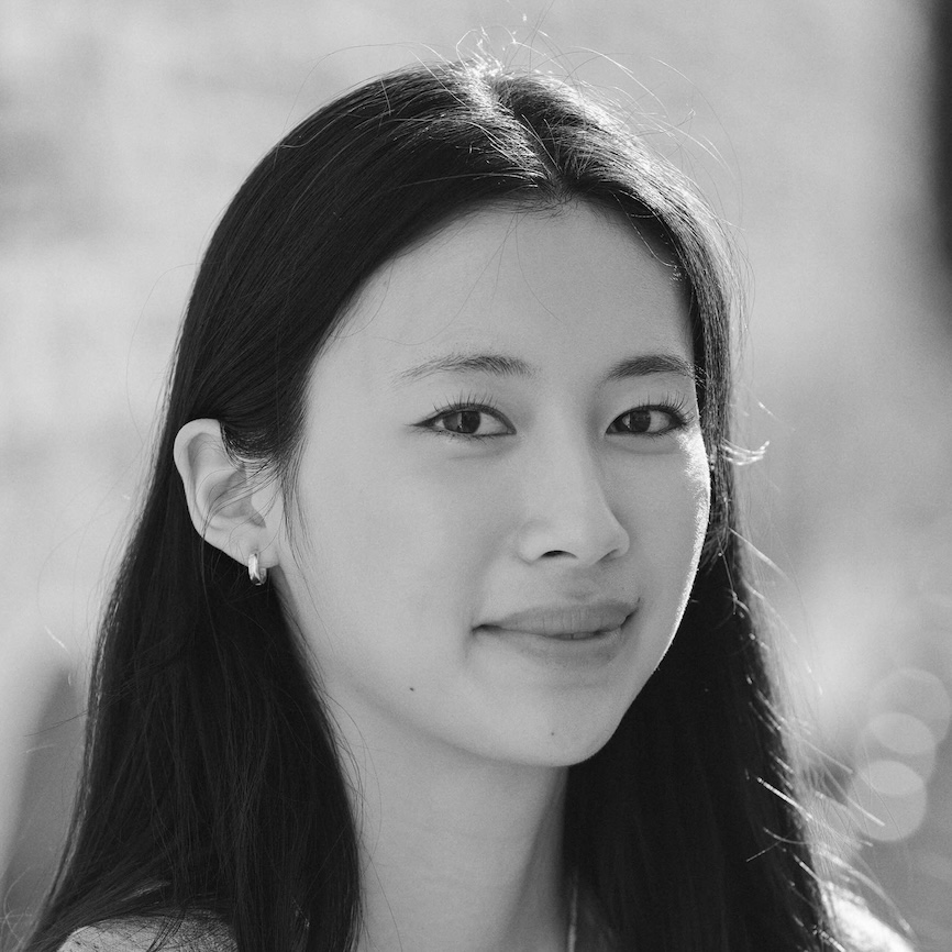 Serena Zhang